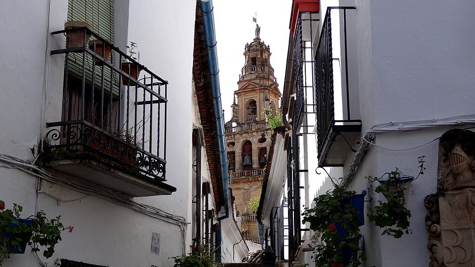 Salmorejo, and why Córdoba serves so much of its food cold