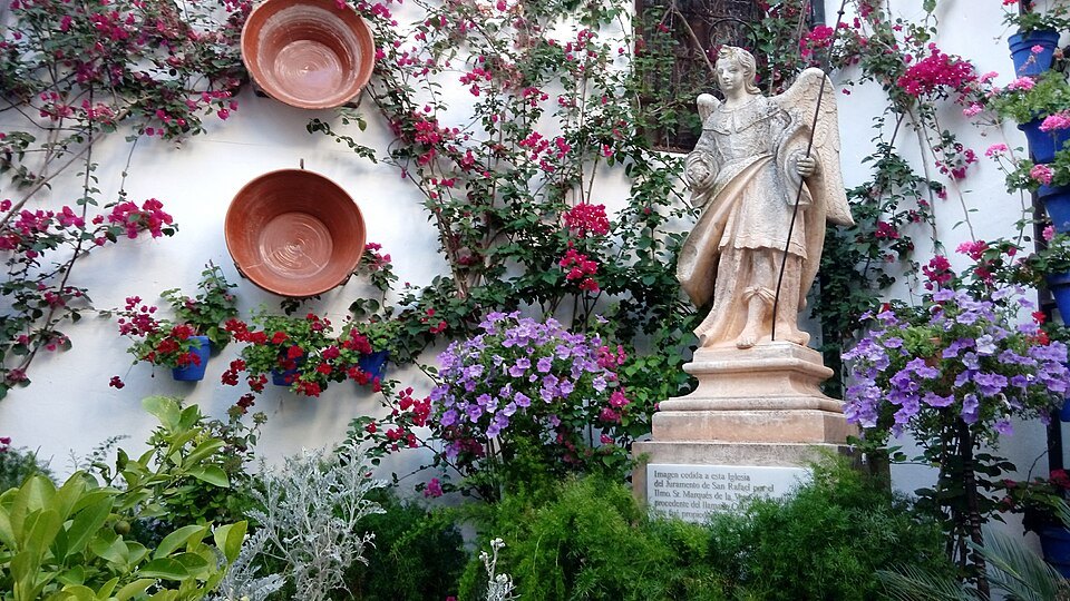 The Patios of San Basilio